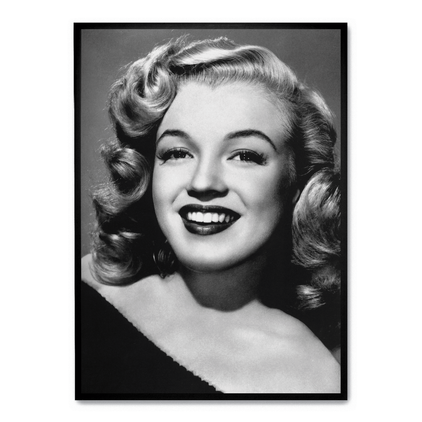 Marilyn Monroe Poster | Iconic Smile | Classic Hollywood Art | Wall Decor | Vintage Glamour | Living Room Decor | Bedroom Decoration | Artistic Gift Idea