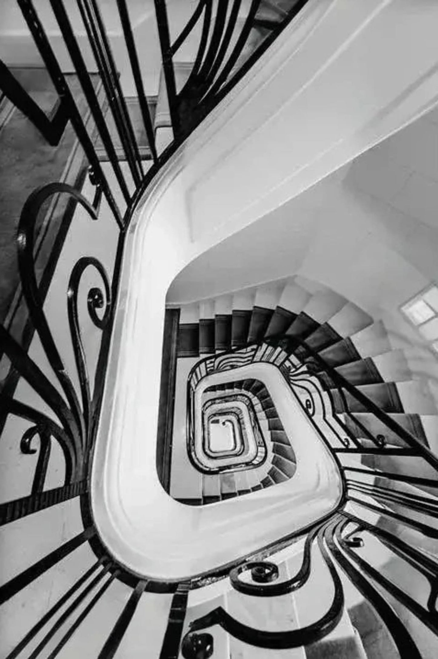 Paris Skyline Silhouettes | Fashion Legend Tribute