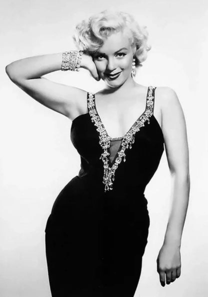 Marilyn Monroe | Glamour Pose