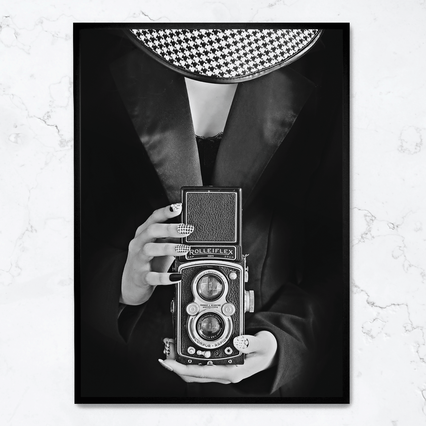 Vintage Style | Woman With Camera | Art Print Poster | Home Decor | Photography Lovers | Wall Art | Retro Portrait