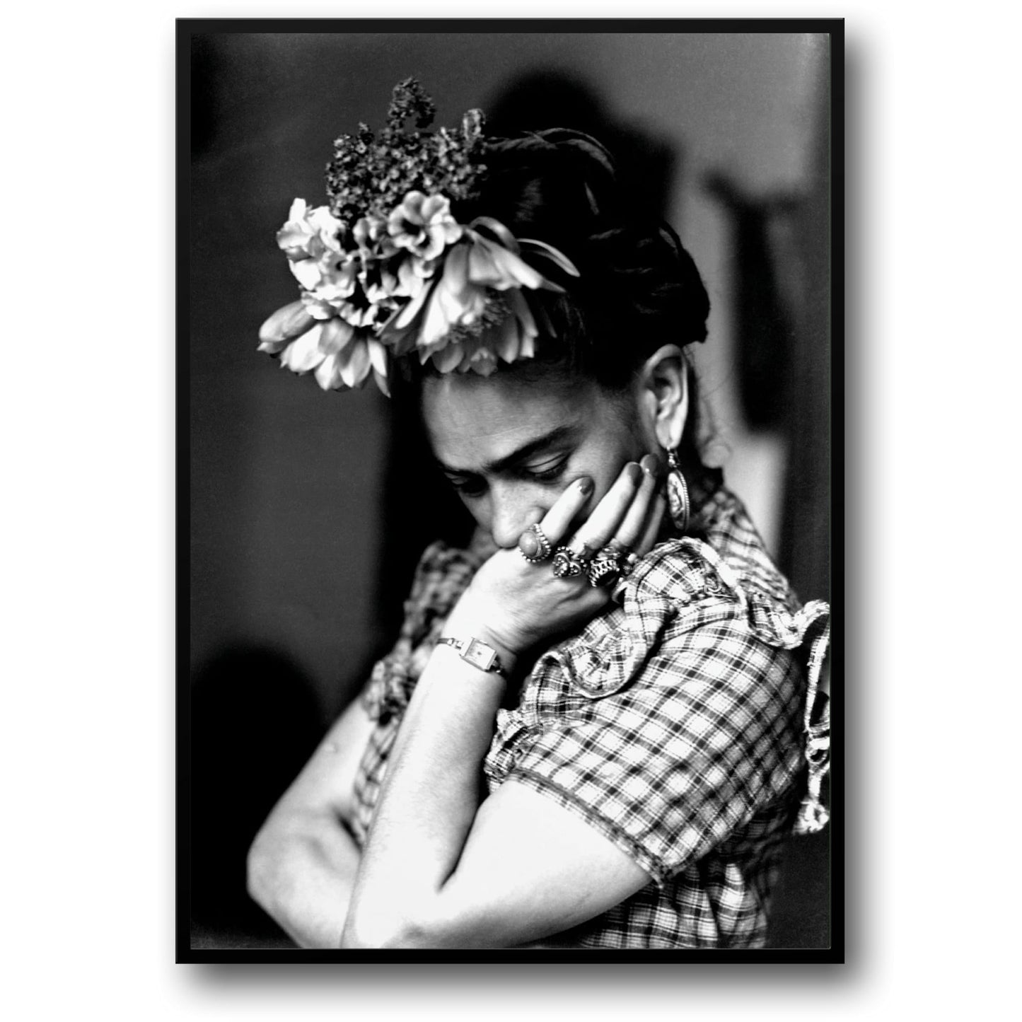 Frida Kahlo Portrait | Floral Accents | Vibrant Colors