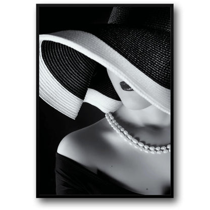 La Femme au Chapeau | Vintage Fashion Art