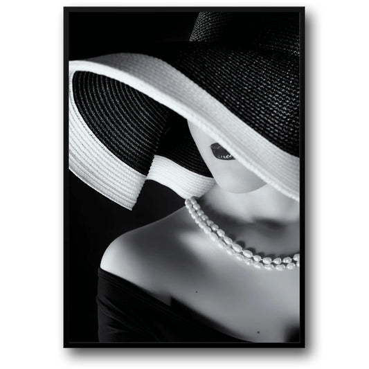 La Femme au Chapeau | Vintage Fashion Art
