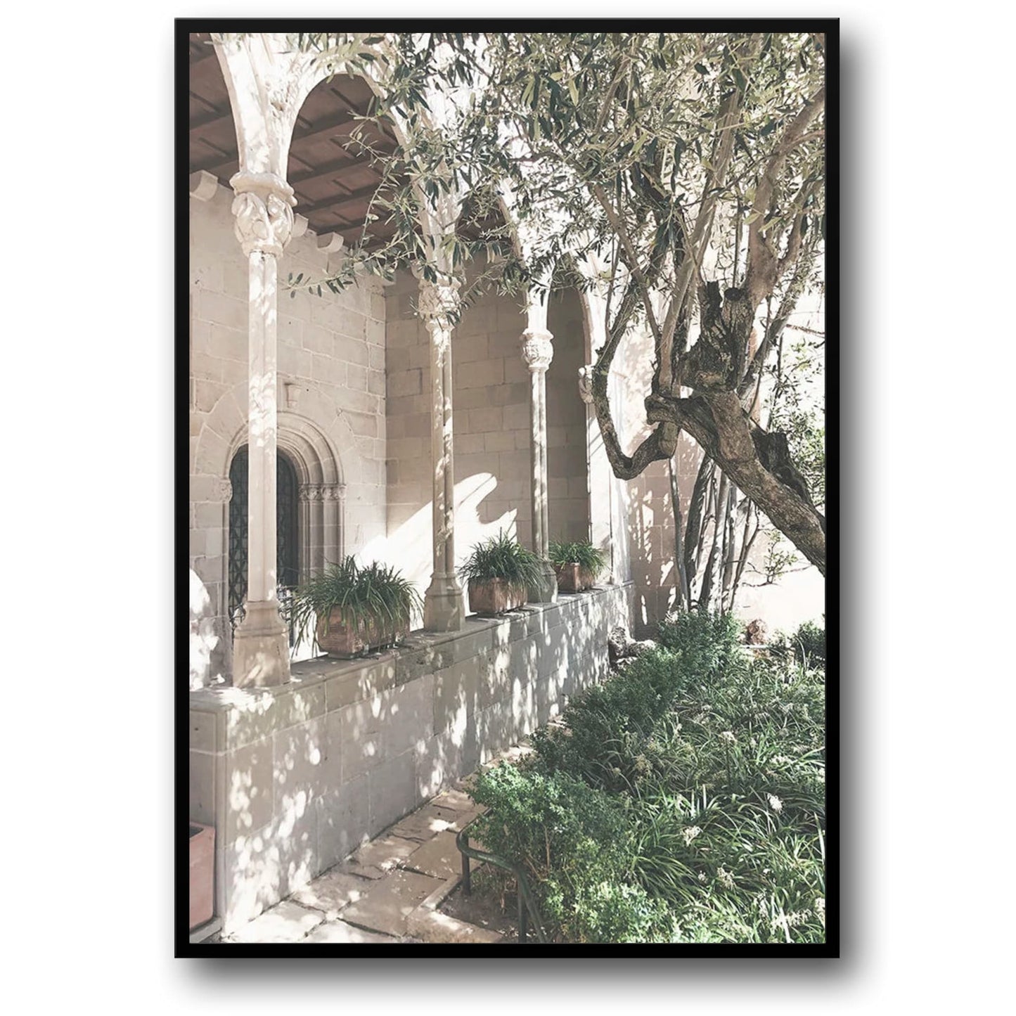 Italy Arches & Leaves | Olive Garden Scene