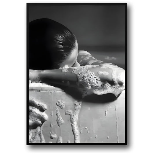 Marilyn Monroe | Solitary Soak