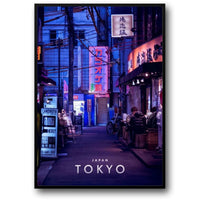 STREET VIBE AT NIGHT