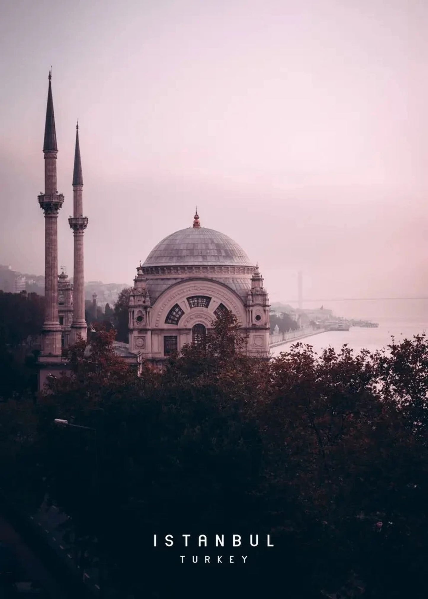Dolmabahçe Mosque | Scenic Bosphorus | Tranquil Morning